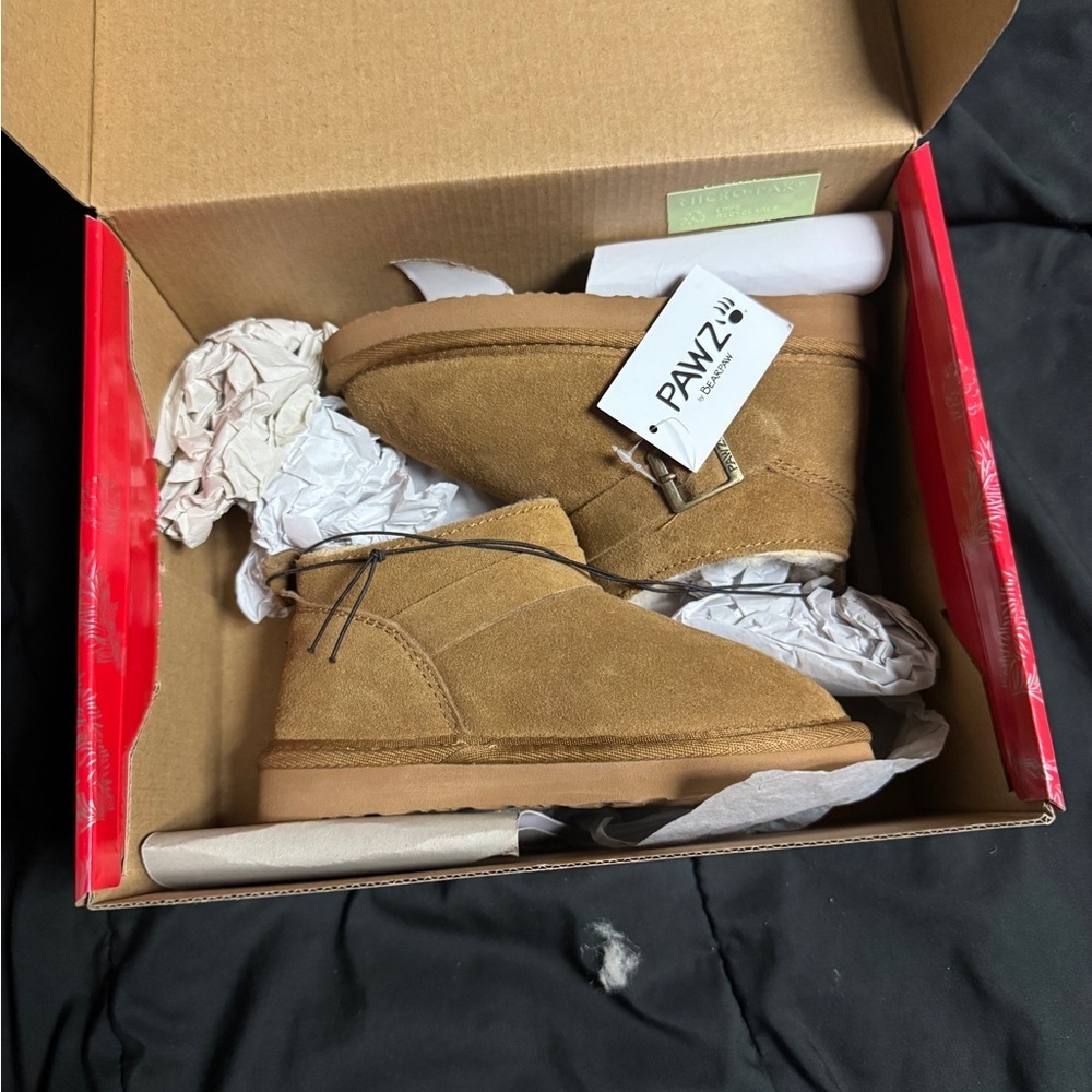 Girls Pawz bear paw (size 11) - Picture 3 of 6